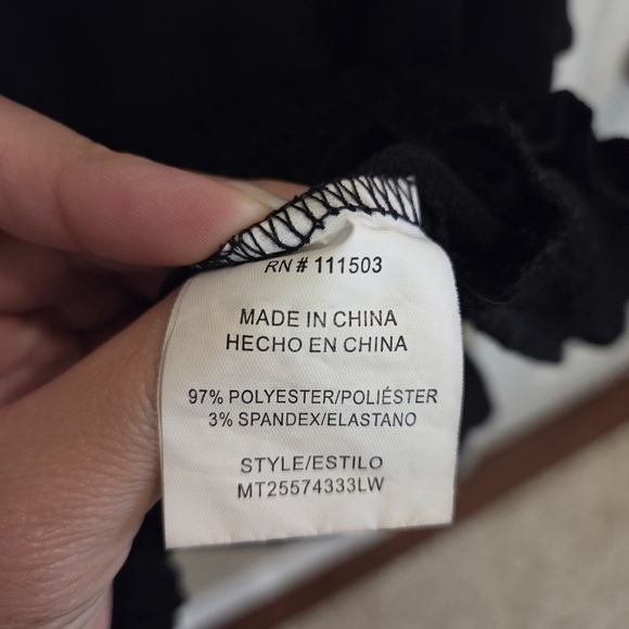 Lily White Black Cinched waist drop shoulder sleeve size Medium Business Casual - Picture 5 of 7